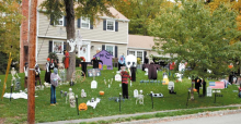 Annual Halloween Display to Benefit First Responders